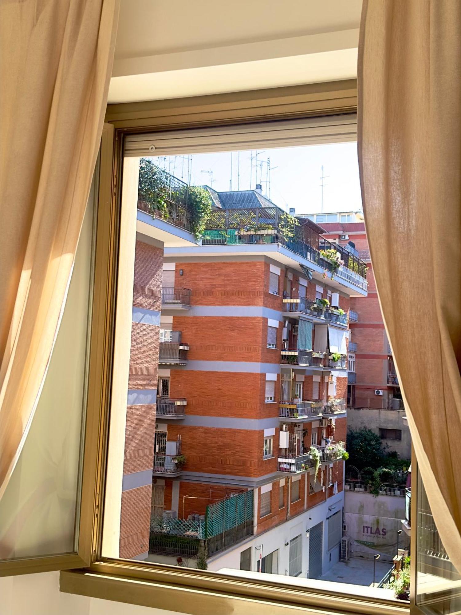Olimpia Pamphili - Centro Storico Di - Gianicolo Trastevere San Pietro * Rom